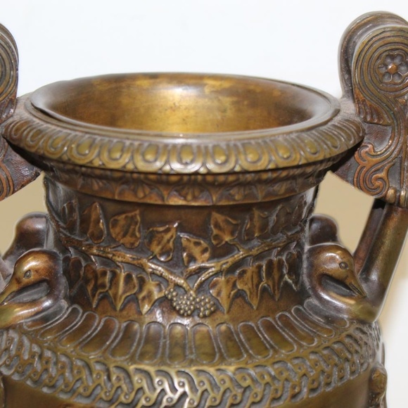 Vase Carved Metal Vintage Figural Procession - Picture 2 of 15